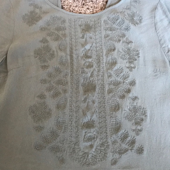 Green Embroidered Top - Picture 2 of 4